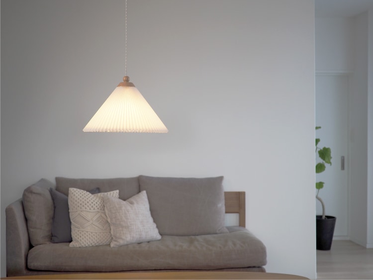 ホワイト 布プリーツ インターフォルム製ペンダントライト LT-4578 IF-1220E-WH